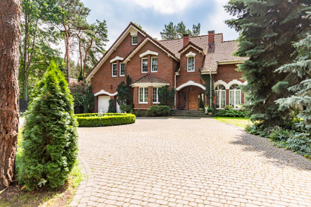 Reasons to Select Us for Your Driveway Paving Requirements in University, MS